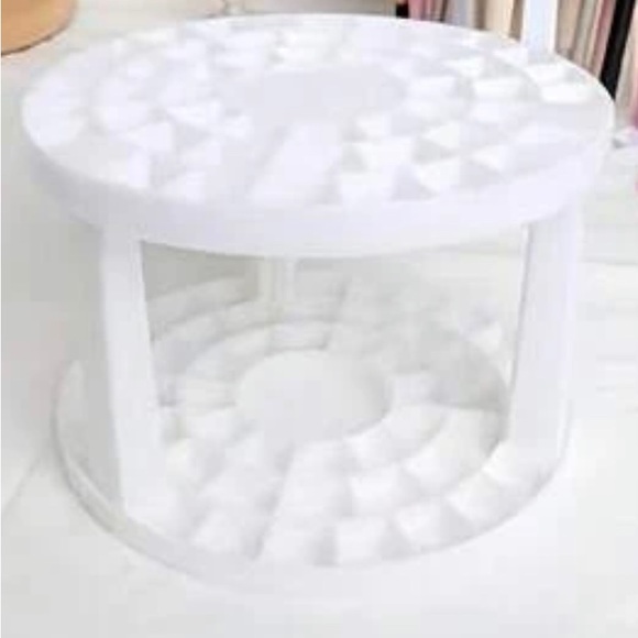 Make Up Brush Organizer - Picture 2 of 3